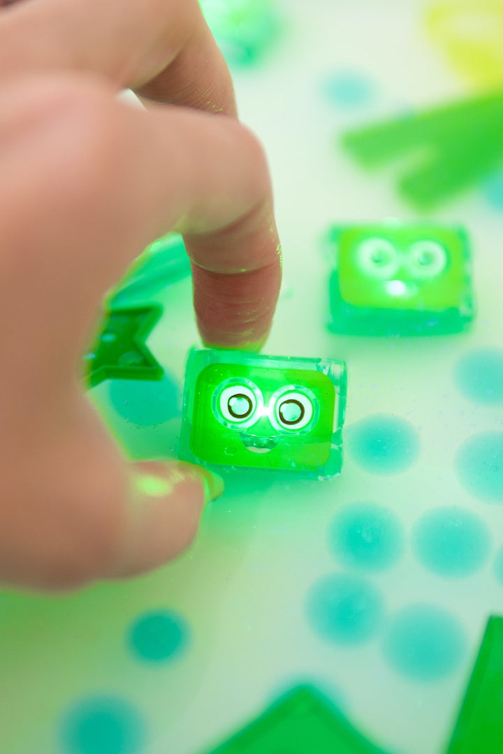 Light Up Cubes Bath Toys - Pippa - Green - 4pcs