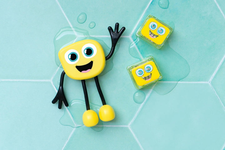 character & light up bath toy - Alex